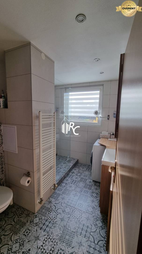 IMG_20251031_143728 (1).jpg