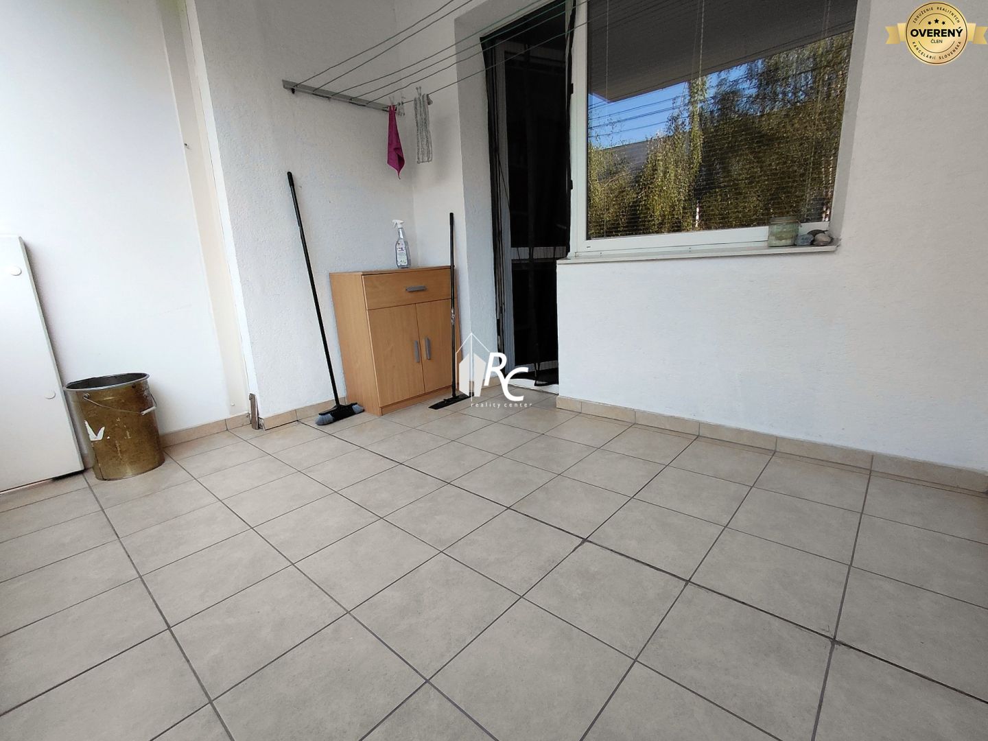 loggia.jpeg